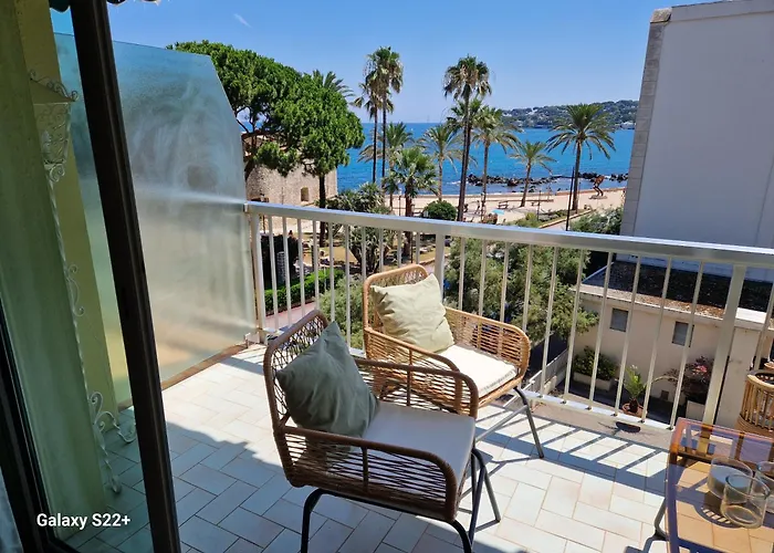 Cozy Studio, Sea View, Old Town, Near Beaches