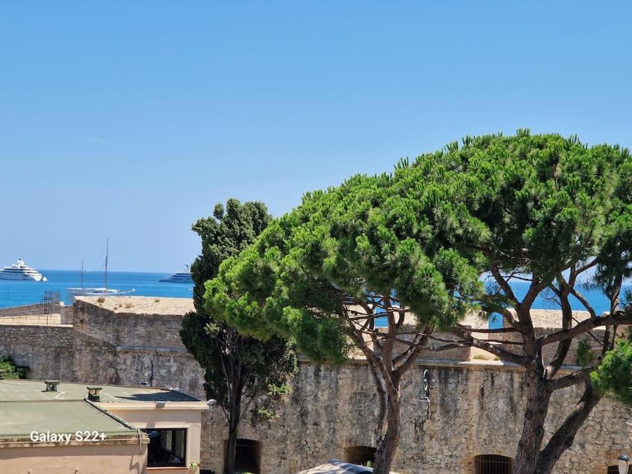 Cozy Studio, Sea View, Old Town, Near Beaches *