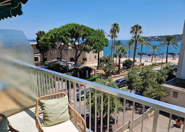 Cozy Studio, Sea View, Old Town, Near Beaches